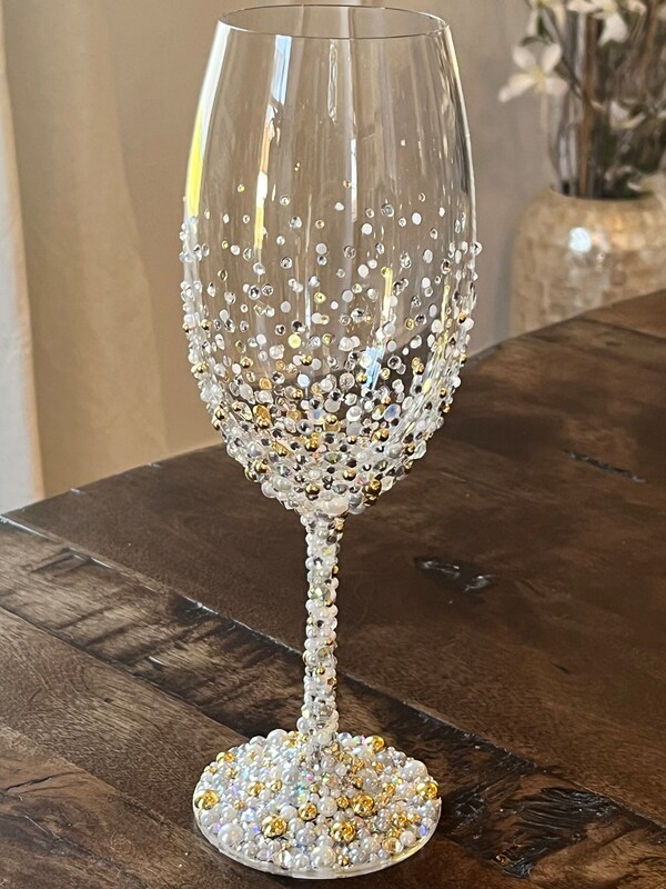 White Wine Glass, Rhinestone Wine Glass, Blinged Glass, Rhinestone Cup, Blinged Wine, Custom Gift Glass, Glitter Iridescent